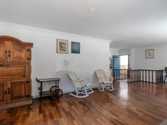 Casa 3 quartos e 4 banheiros, à venda, no bairro Chácara Monte Alegre em São Paulo