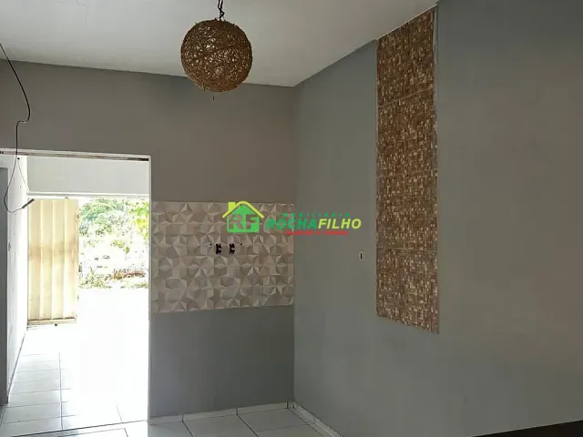 Casa com 124m² 2 quartos e 1 banheiro, para alugar, no bairro Colorado em Teresina