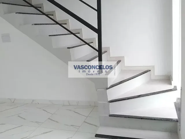 Casa com 150m² 2 quartos e 3 banheiros, à venda, no bairro Centro em Jacareí