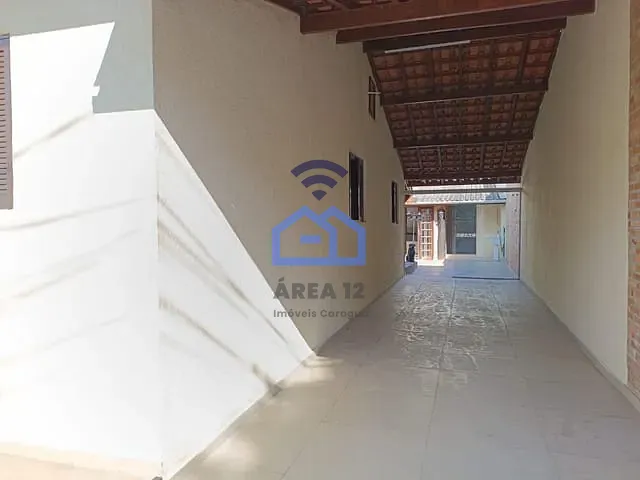 Casa com 250m² 3 quartos e 3 banheiros, à venda, no bairro Martim de Sá em Caraguatatuba