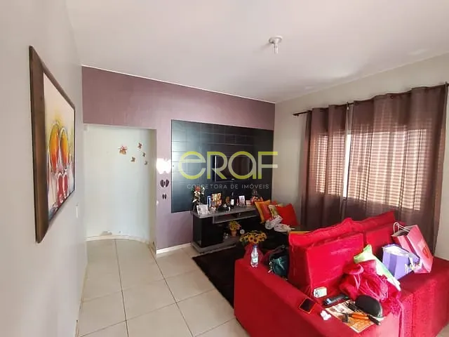 Casa com 300m² 3 quartos e 2 banheiros, à venda, no bairro Parque Vila Verde em Formosa