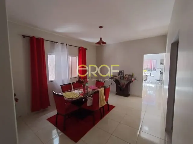 Casa com 300m² 3 quartos e 2 banheiros, à venda, no bairro Parque Vila Verde em Formosa