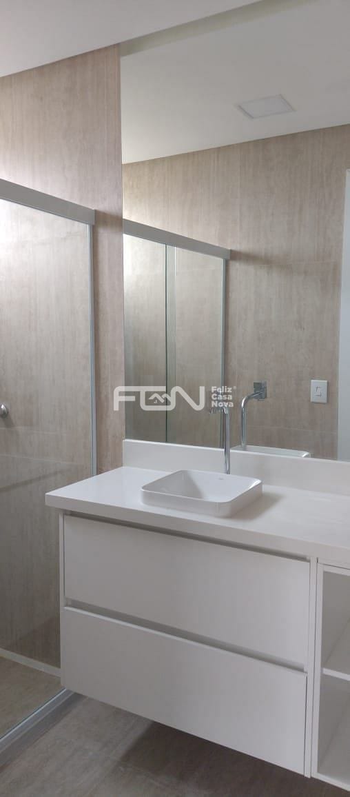 Casa, 4 quartos, 243 m² - Foto 42