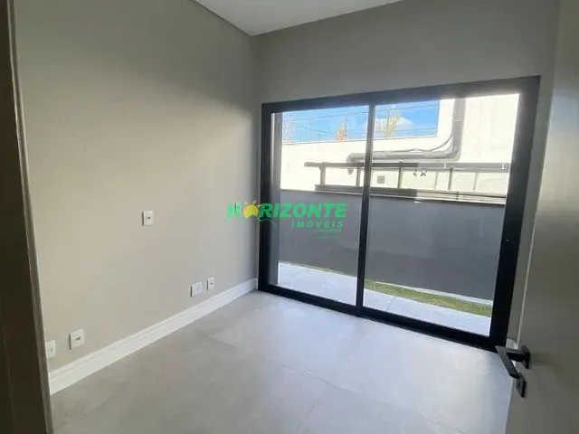 Casa com 956m² 5 quartos e 6 banheiros, à venda, no bairro Condomínio Reserva do Paratehy em São José dos Campos