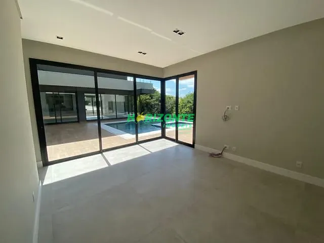 Casa com 956m² 5 quartos e 6 banheiros, à venda, no bairro Condomínio Reserva do Paratehy em São José dos Campos
