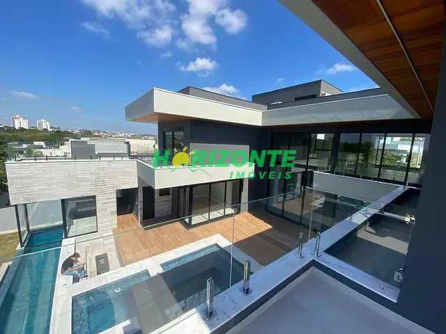 Casa com 956m² 5 quartos e 6 banheiros, à venda, no bairro urbanova em São José dos Campos