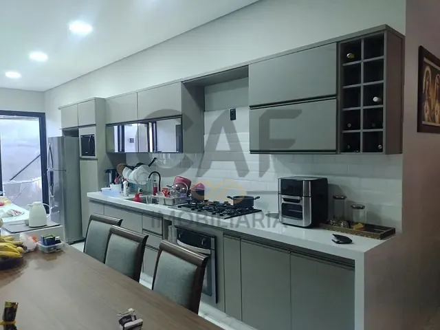 Casa com 254m² 4 quartos e 5 banheiros, à venda, no bairro Mauá II em Jaguariúna