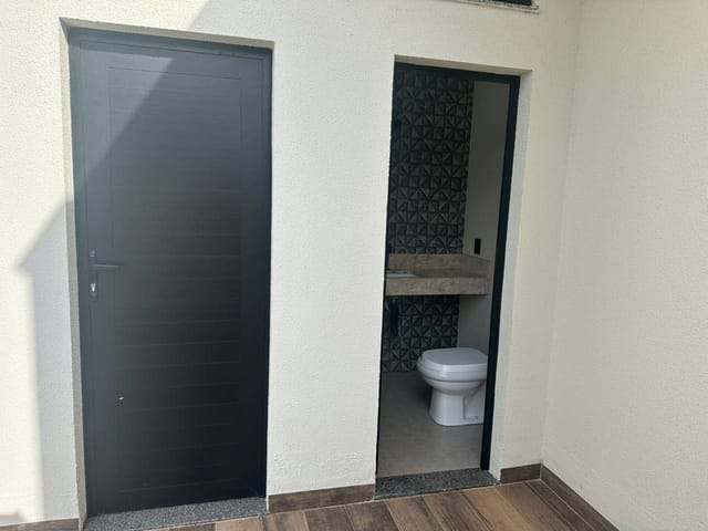 Casa com 250m² 3 quartos e 1 banheiro, à venda, no bairro Aquarela das Artes em Sinop
