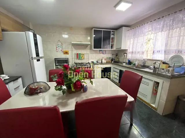 Casa com 314m² 3 quartos e 5 banheiros, à venda, no bairro Morada da Granja em Barra Mansa