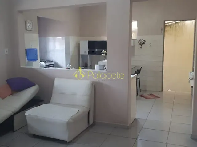 Casa com 150m² 1 quarto e 1 banheiro, à venda, no bairro Residencial Campos Maia em Pindamonhangaba