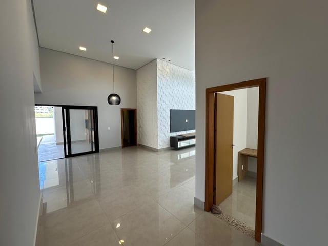 Foto do Casa - Casa com 3 dormitórios para alugar, 225 m² por R$ 13.207,08/mês - Residencial Mont Blanc - São José dos Campos/SP | RUSSI IMÓVEIS