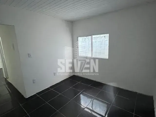 Casa com 125m² 1 quarto e 1 banheiro, à venda, no bairro Parque Jaraguá em Bauru