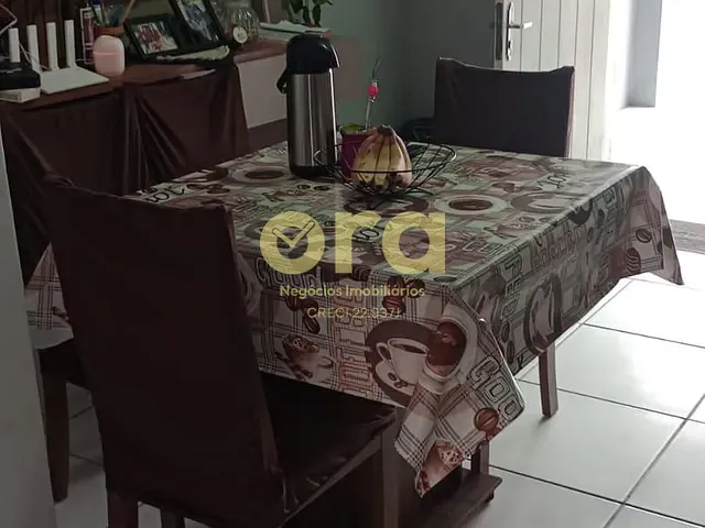 Casa com 125m² 2 quartos e 1 banheiro, à venda, no bairro Três Vendas em Pelotas
