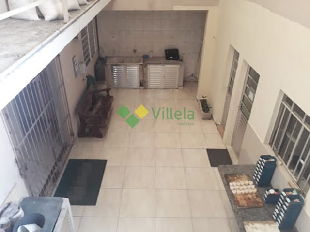 Casa com 400m² 3 quartos e 1 banheiro, à venda, no bairro Vila das Rosas em Poá