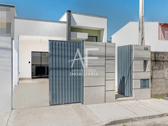 Casa com 140m² 3 quartos e 2 banheiros, à venda, no bairro Estiva em Taubaté