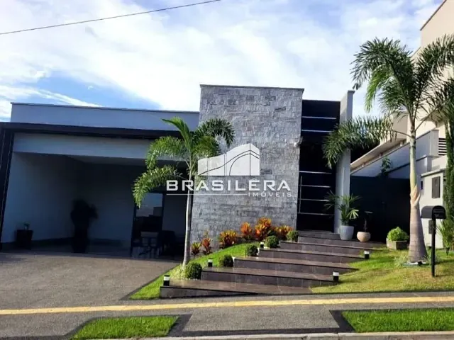 Casa com 300m² 3 quartos e 3 banheiros, à venda, no bairro Jardins Bolonha em Senador Canedo