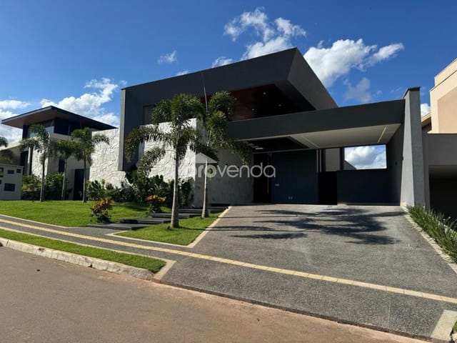 Foto do Casa - CASA 03 SUÍTES PLENAS - PORTAL DO SOL GARDEN GOLF | Provenda Imobiliária