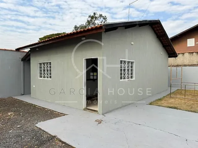 Casa com 240m² 2 quartos e 2 banheiros, à venda, no bairro Jardim Santa Cecília em Bonfim Paulista
