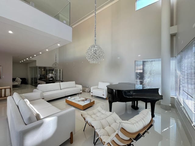 Foto do Casa - JARDIM CAMPO BELO - R$ 2.500.000 - Casa em rua à venda, 3 Suítes, 562m², 6 Vagas, Londrina, PR | Human Imóveis