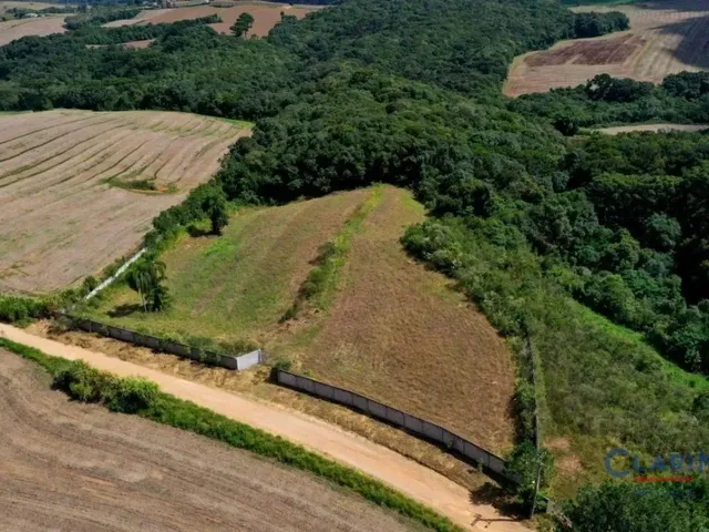 Casa à venda, no bairro Colônia Figueiredo em Campo Largo