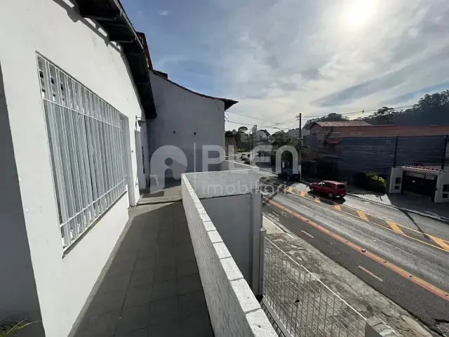 Casa 3 quartos e 4 banheiros, à venda, no bairro Vila Mazzei em São Paulo