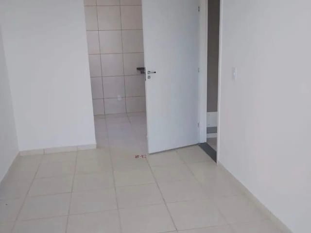 Apartamento 2 quartos e 1 banheiro, à venda, no bairro Chácaras Bom Jesus em Contagem