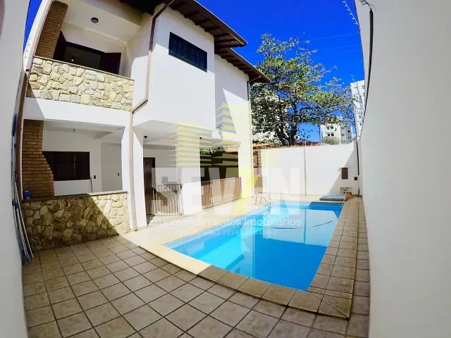 Casa com 363m² 3 quartos e 2 banheiros, à venda, no bairro Vila Maracy em Bauru