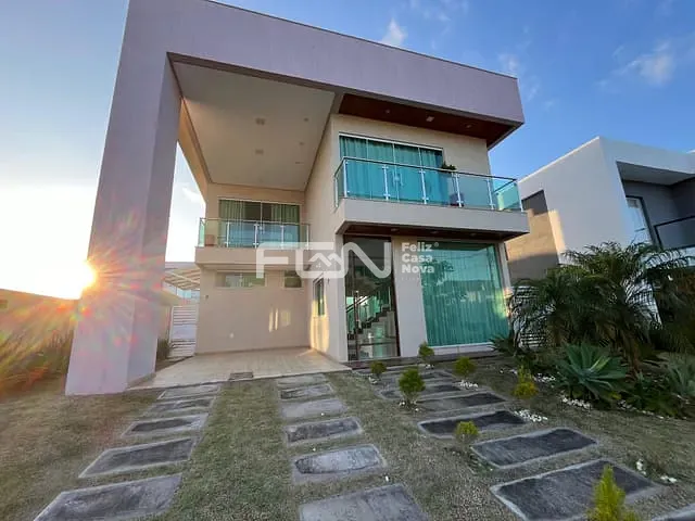 Casa 3 quartos e 4 banheiros, à venda, no bairro Cascalheira em Camaçari