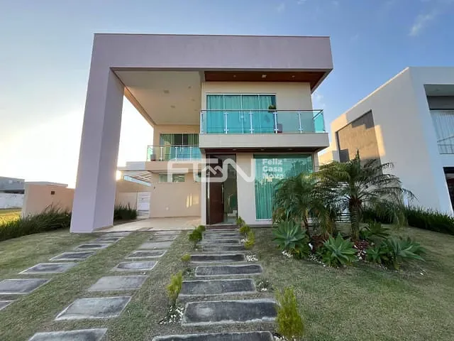 Casa 3 quartos e 4 banheiros, à venda, no bairro Cascalheira em Camaçari