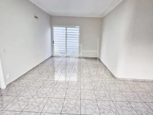 Casa com 300m² 4 quartos e 4 banheiros, à venda, no bairro Parque Industrial Lagoinha em Ribeirão Preto