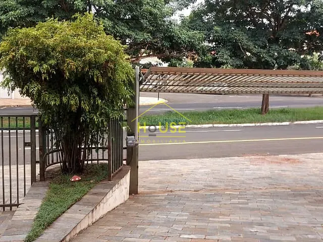 Casa com 473m² 3 quartos e 5 banheiros, à venda, no bairro Vale do Sol em Votuporanga