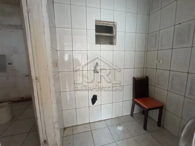 Casa 2 quartos e 1 banheiro, à venda, no bairro Jardim Zaira em Mauá