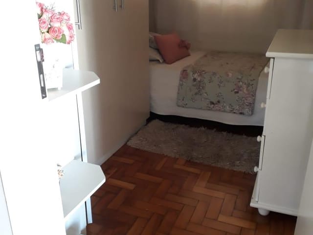 Casa com 495m² 2 quartos e 2 banheiros, à venda, no bairro Centro em Cambé