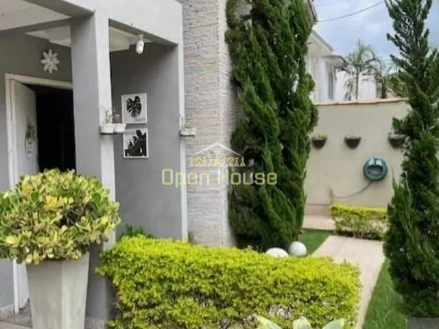 Casa com 300m² 3 quartos e 3 banheiros, à venda, no bairro Jardim Amália em Volta Redonda