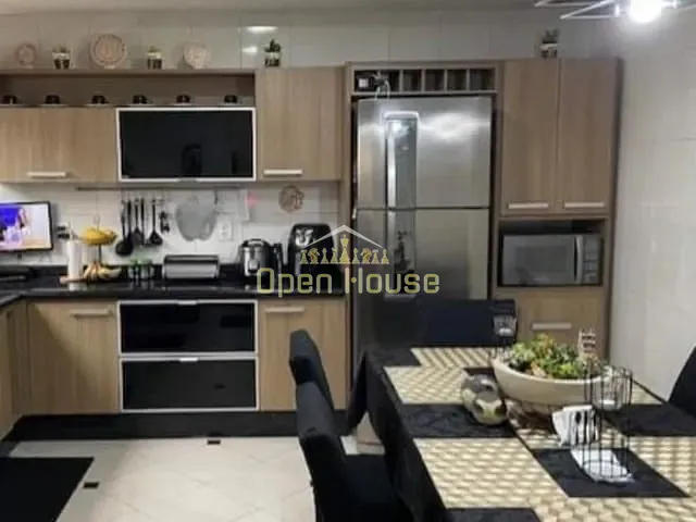 Casa com 300m² 3 quartos e 3 banheiros, à venda, no bairro Jardim Amália em Volta Redonda