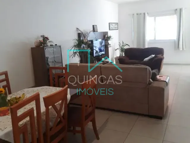 Casa com 500m² 5 quartos e 6 banheiros, à venda, no bairro Jardim Tereza Cristina em Jundiaí