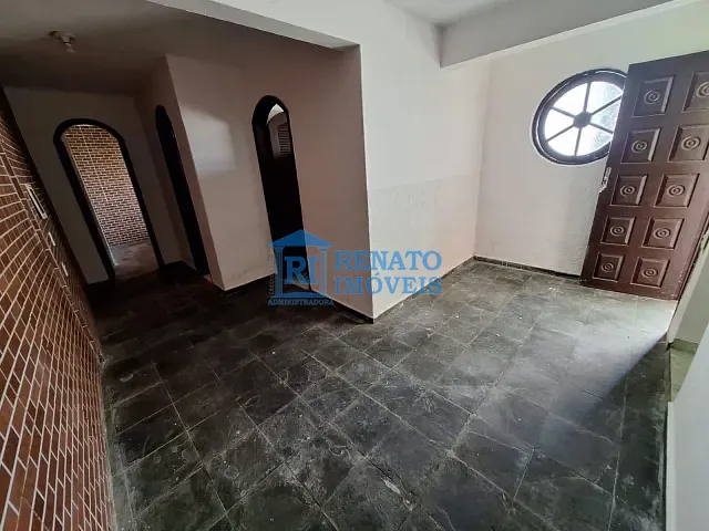 Casa 2 quartos e 1 banheiro, para alugar, no bairro Barra de Maricá em Maricá