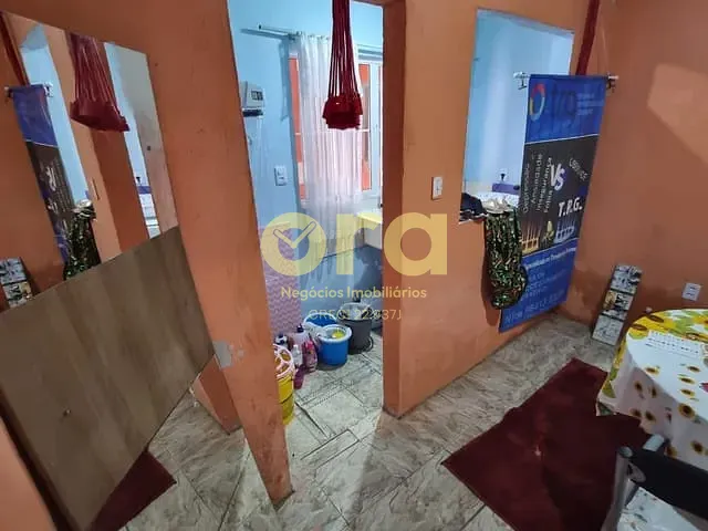 Casa com 136m² 5 quartos e 2 banheiros, à venda, no bairro Barragem em Pelotas
