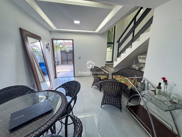 Casa 3 quartos e 4 banheiros, à venda, no bairro Jardim Atlântico Central (Itaipuaçu) em Maricá