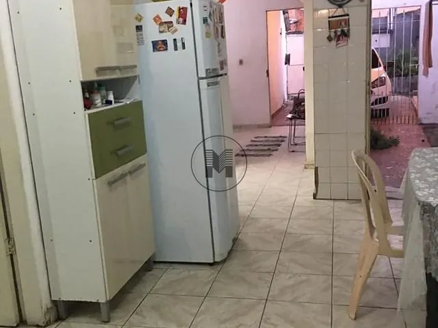 Casa com 296m² 2 quartos e 1 banheiro, à venda, no bairro Nova Guará em Guaratinguetá