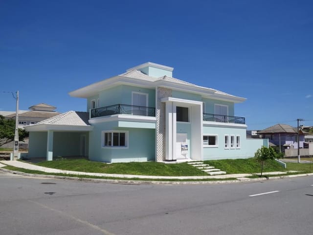 Casa com 307m² 4 quartos e 4 banheiros, à venda, no bairro Urbanova em São José dos Campos
