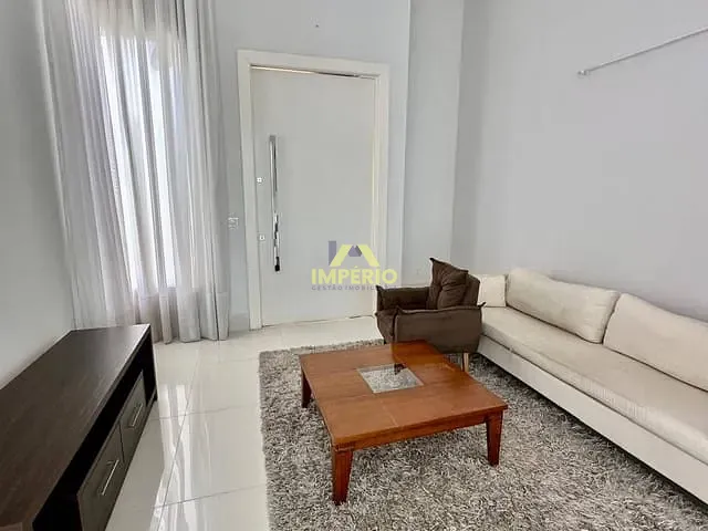Casa com 300m² 3 quartos e 4 banheiros, à venda, no bairro Residencial Central Parque em Salto