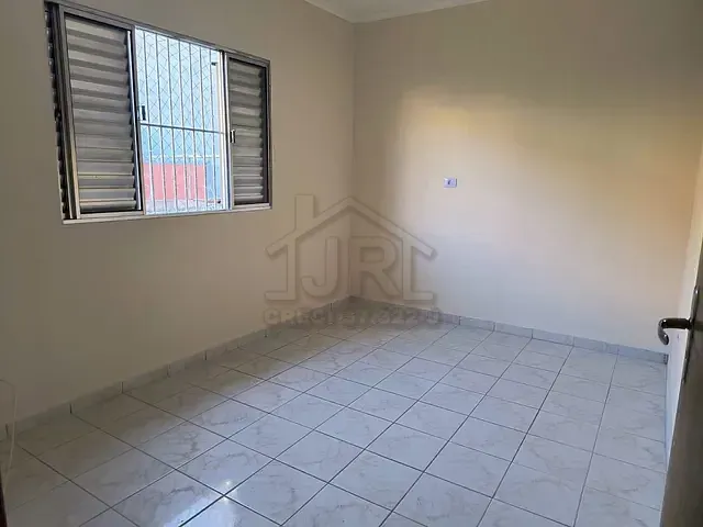 Casa 4 quartos e 2 banheiros, à venda, no bairro Cidade São Jorge em Santo André