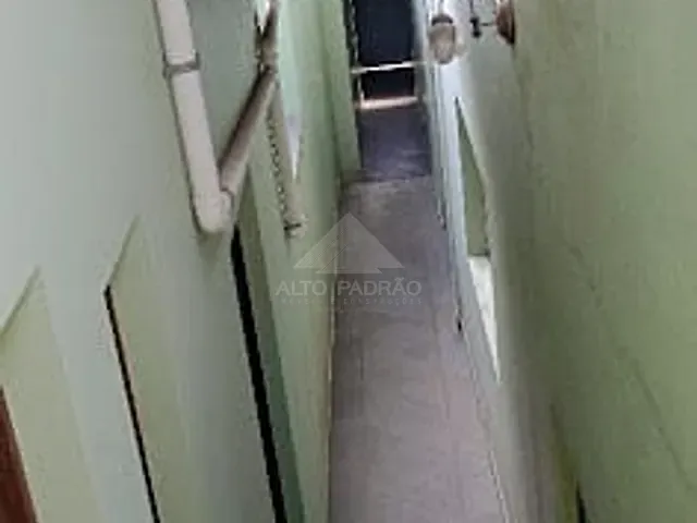 Casa com 250m² 4 quartos e 4 banheiros, à venda, no bairro Vila Assis Brasil em Mauá