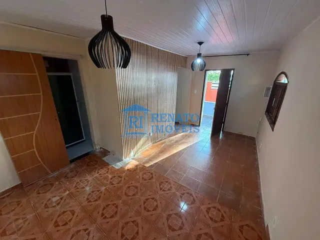 Casa 1 quarto e 1 banheiro, para alugar, no bairro Barra de Maricá em Maricá
