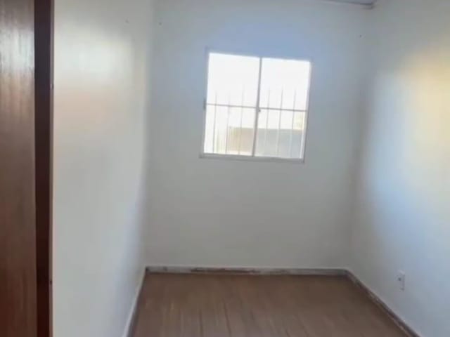 Casa com 130m² 1 quarto e 2 banheiros, à venda, no bairro Laranjal em Pelotas