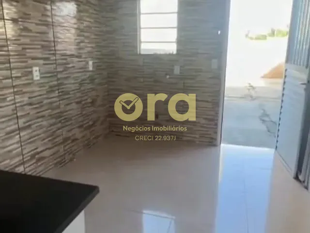 Casa com 130m² 1 quarto e 2 banheiros, à venda, no bairro Laranjal em Pelotas