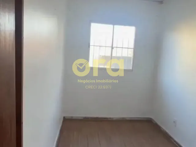 Casa com 130m² 1 quarto e 2 banheiros, à venda, no bairro Laranjal em Pelotas