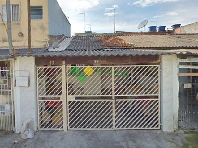 Casa com 63m², à venda, no bairro Vila Jau em Poá