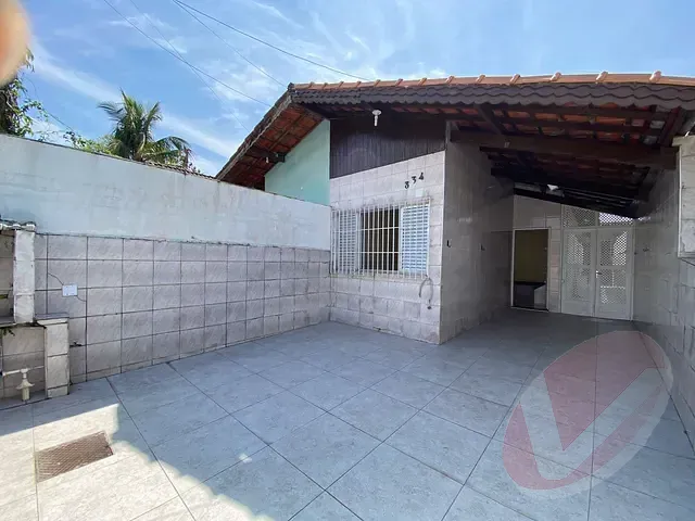 Casa 2 quartos e 1 banheiro, para alugar, no bairro Caiçara em Praia Grande